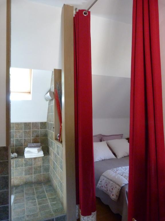 Charmante Maison Troglodyte Vitrac  Exteriör bild
