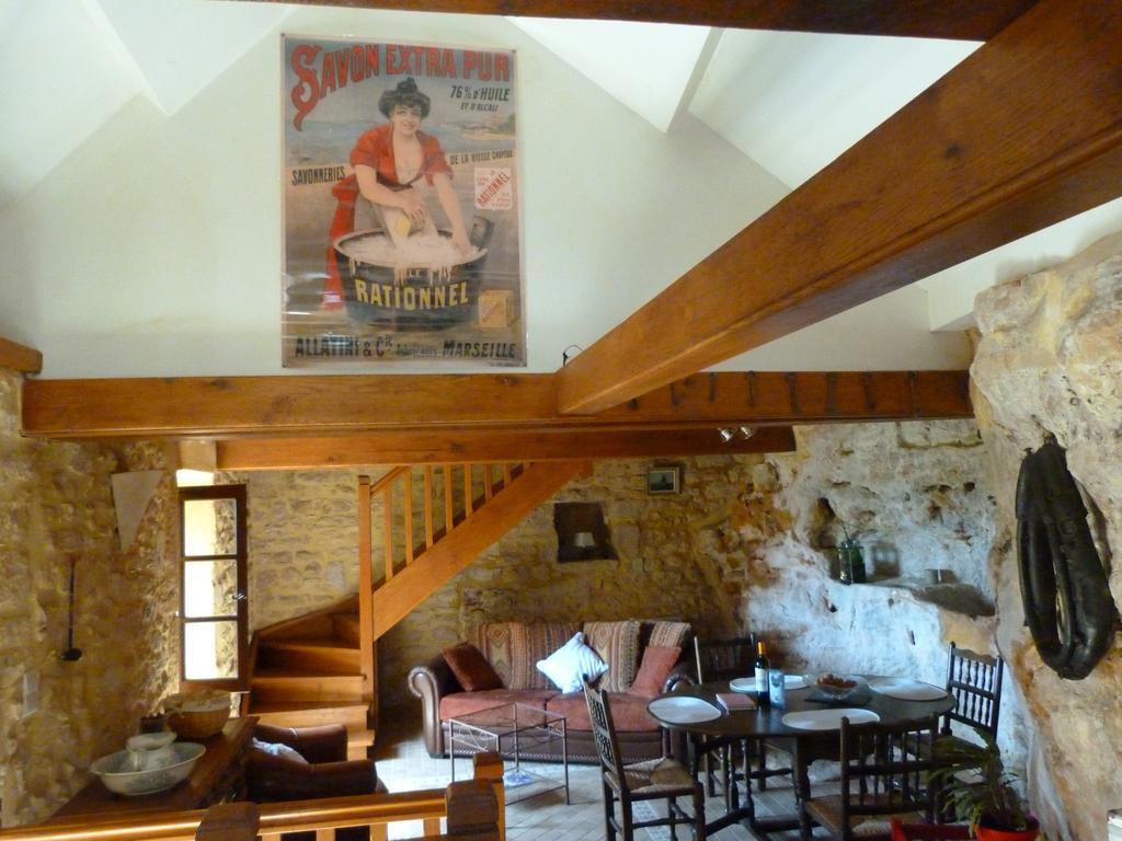 Charmante Maison Troglodyte Vitrac  Exteriör bild